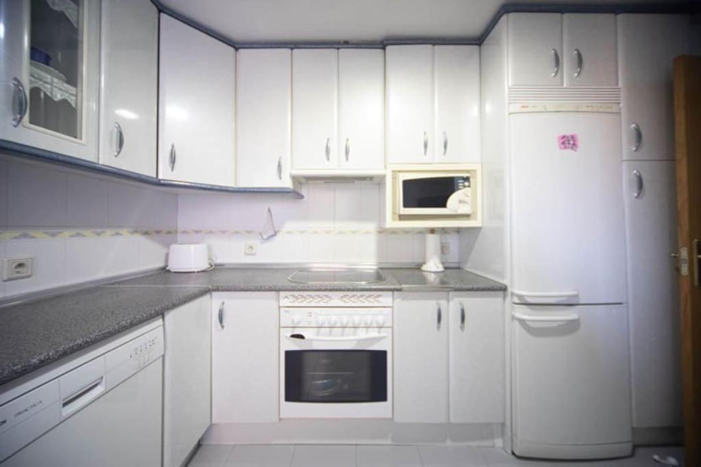 Las Retamas, Alcorcon Ngoại thất bức ảnh